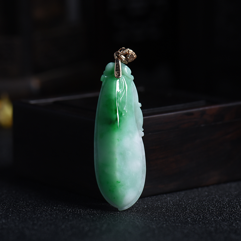缅甸A货天然18K金镶糯种翠绿翡翠福瓜吊坠 - 红掌柜