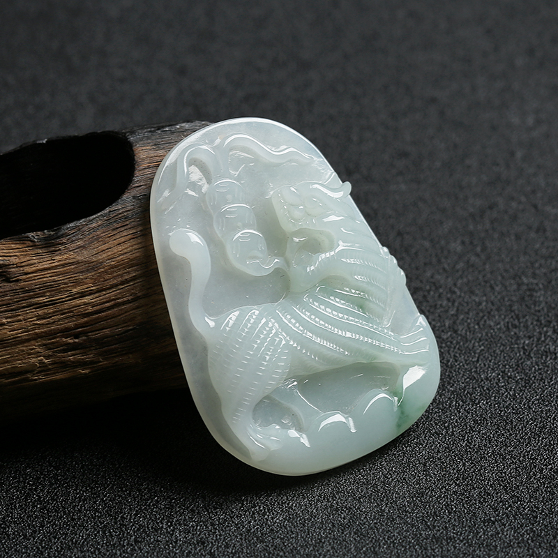 天然糯种飘蓝花翡翠寅虎吊坠-红掌柜