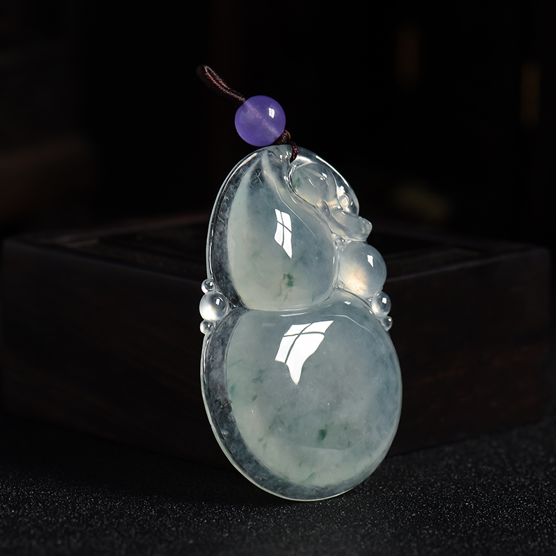 缅甸冰种飘蓝花翡翠葫芦吊坠-红掌柜