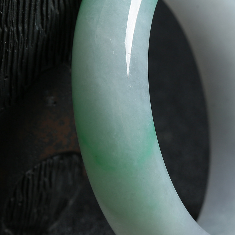 天然翡翠平安镯-红掌柜