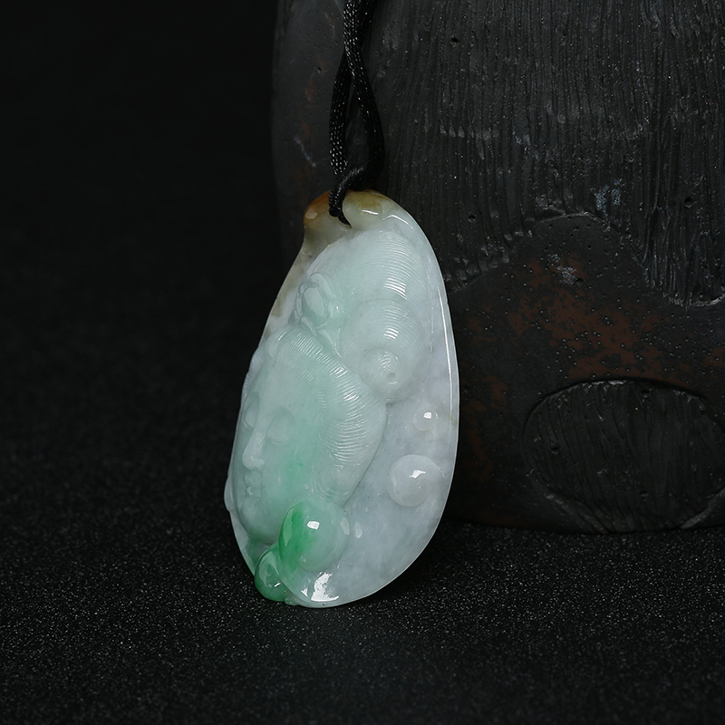 豆种翡翠观音像吊坠-红掌柜