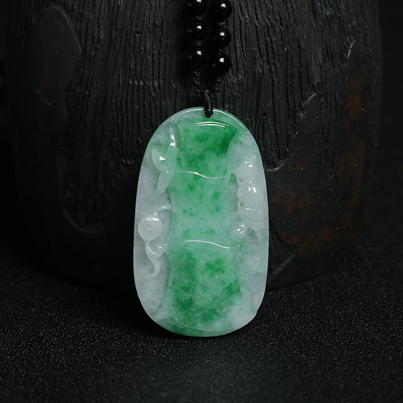 豆种飘绿花翡翠竹节吊坠-红掌柜