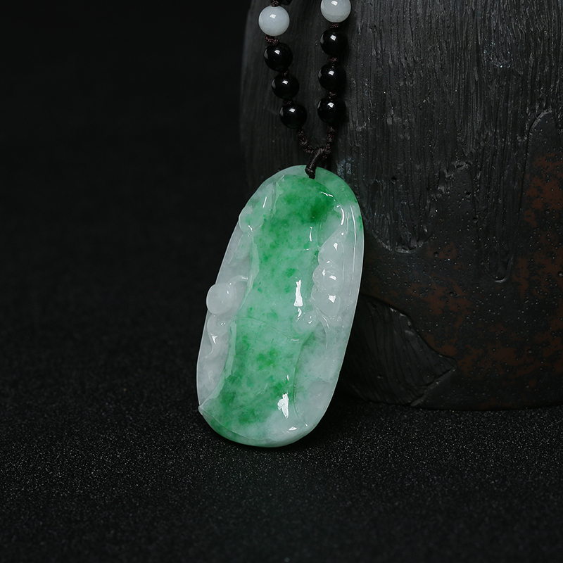 豆种翡翠竹节吊坠-红掌柜