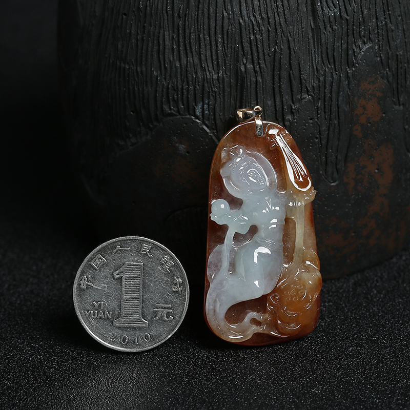 缅甸翡翠飞天吊坠-红掌柜