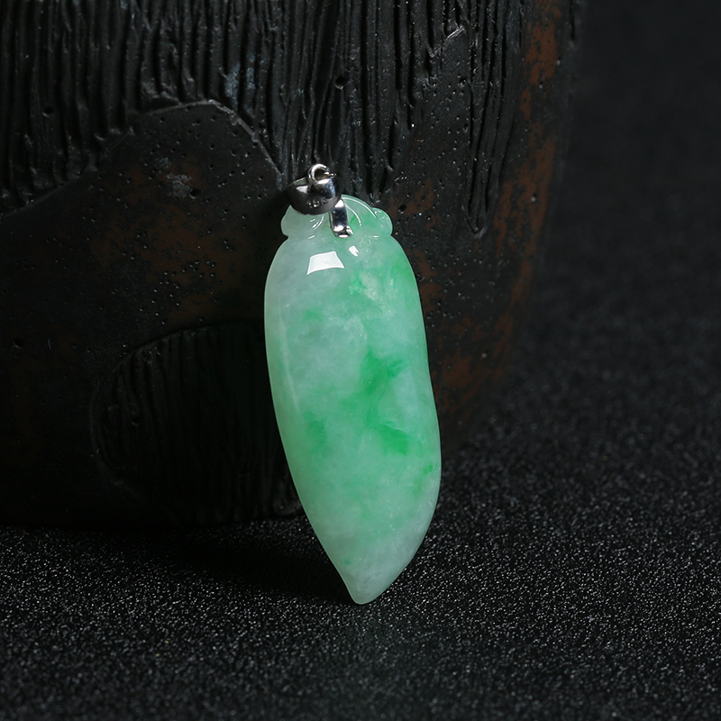 糯种飘绿花翡翠福瓜吊坠-红掌柜