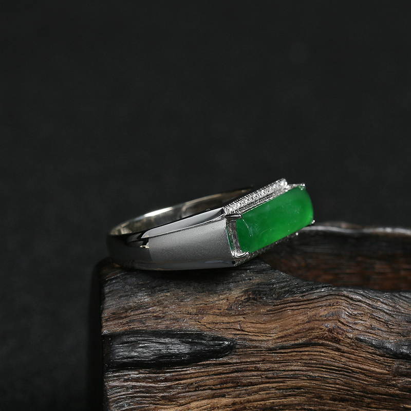 A货天然18K金镶钻冰糯种翠绿翡翠戒指 - 红掌柜