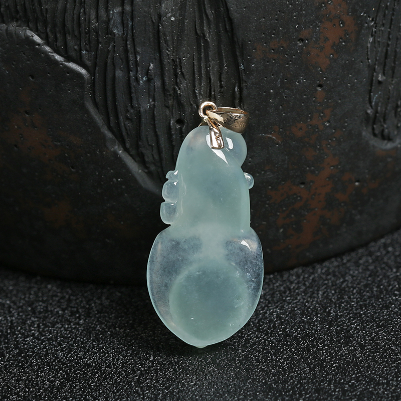 蓝绿色翡翠玉兰花吊坠 - 红掌柜