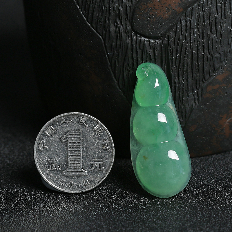 缅甸A货阳绿翡翠连中三元吊坠 - 红掌柜