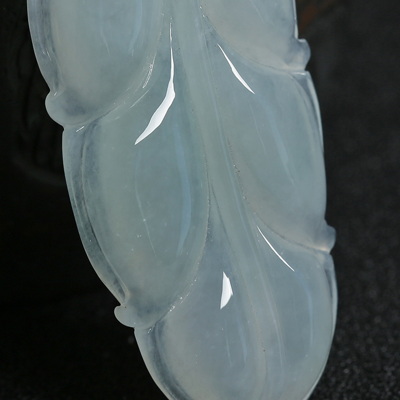 缅甸A货浅绿翡翠金枝玉叶吊坠 - 红掌柜