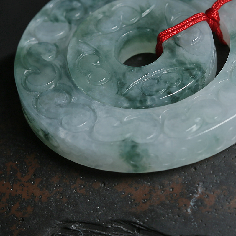 糯种翡翠吊坠-红掌柜