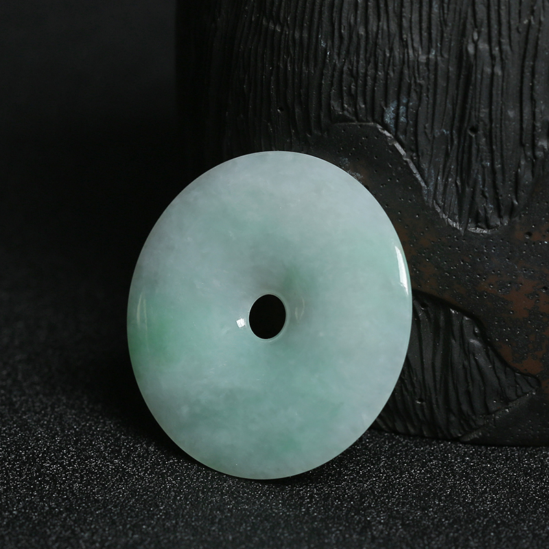 糯种翡翠平安吊坠-红掌柜