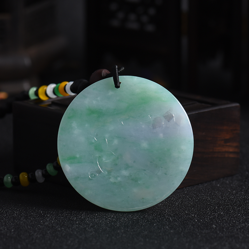 糯种春带彩翡翠山水牌吊坠 - 红掌柜