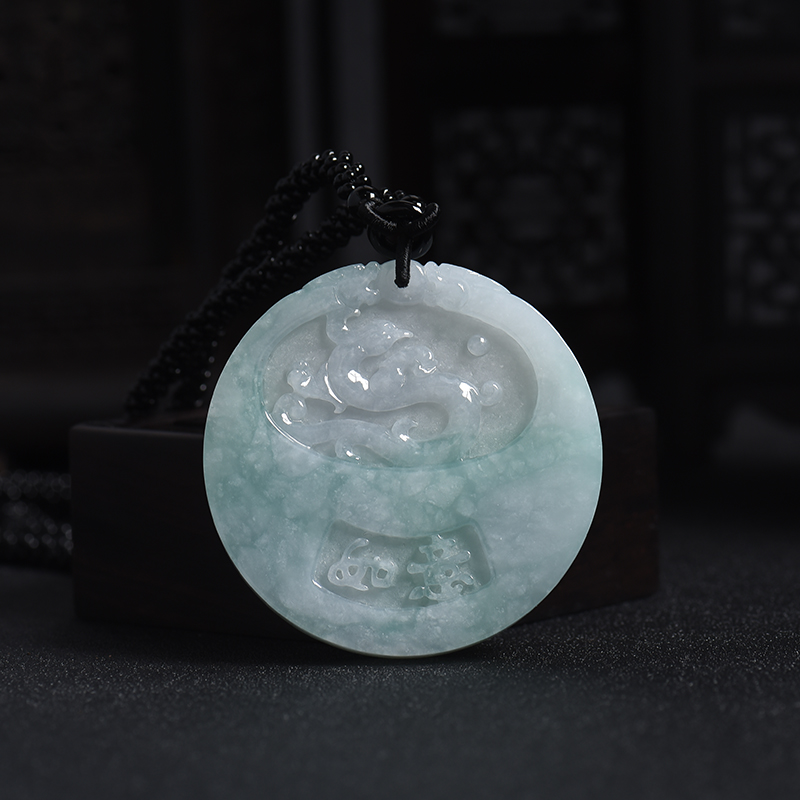 缅甸天然浅绿翡翠龙牌吊坠-红掌柜