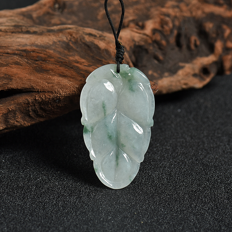 翡翠吊坠-红掌柜