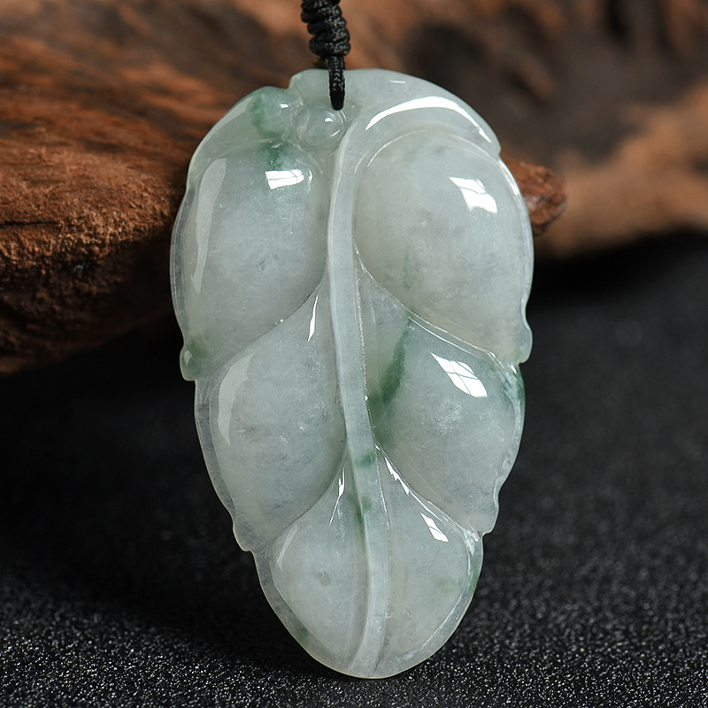 糯种翡翠金枝玉叶吊坠-红掌柜