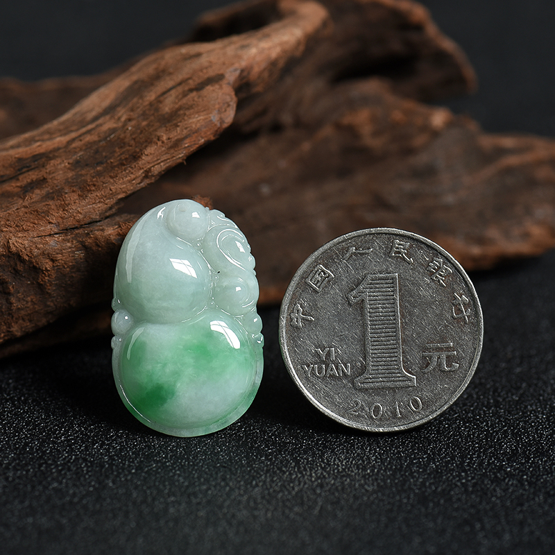缅甸A货天然糯种飘翠翡翠吊坠 - 红掌柜