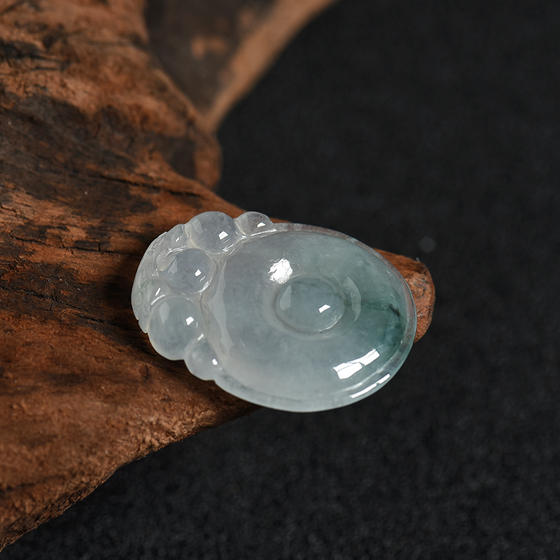 翡翠吊坠-红掌柜