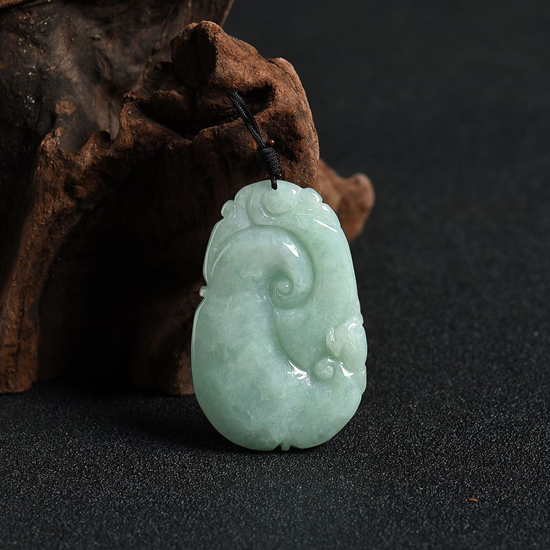 缅甸天然豆种浅绿翡翠吉祥如意吊坠-红掌柜