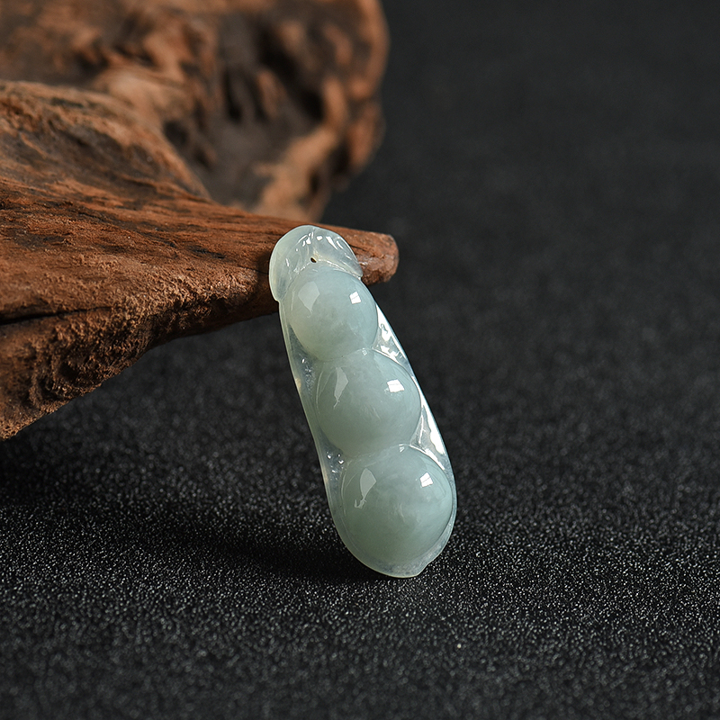 天然糯种浅绿翡翠连中三元吊坠-红掌柜