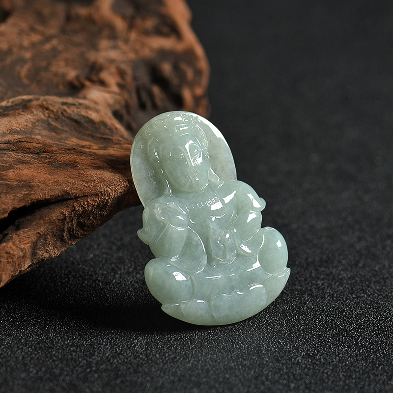 天然豆种浅绿翡翠观音吊坠-红掌柜