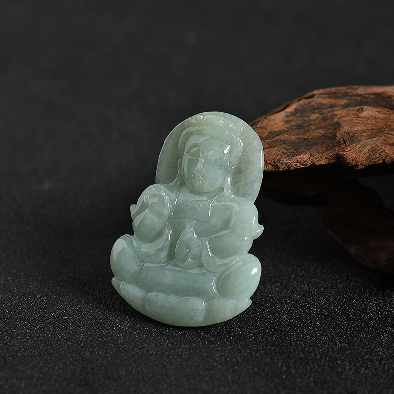 缅甸豆种浅绿翡翠观音吊坠-红掌柜