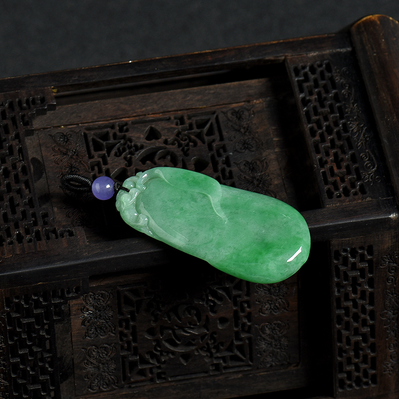 翡翠福瓜吊坠-红掌柜