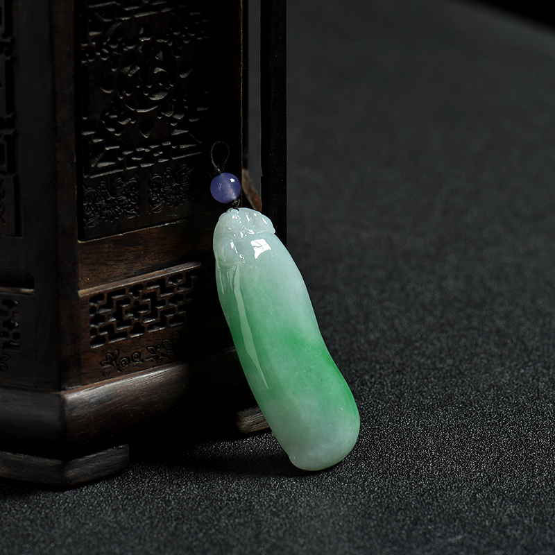 缅甸糯种飘绿翡翠福瓜吊坠-红掌柜