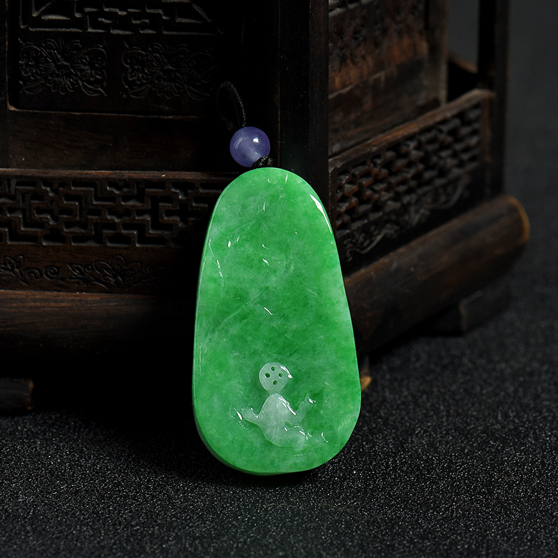 天然缅甸豆种俏色翡翠荷叶吊坠-红掌柜