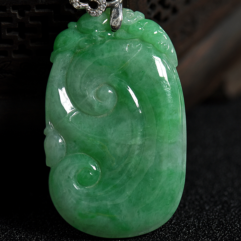 天然翡翠如意吊坠-红掌柜