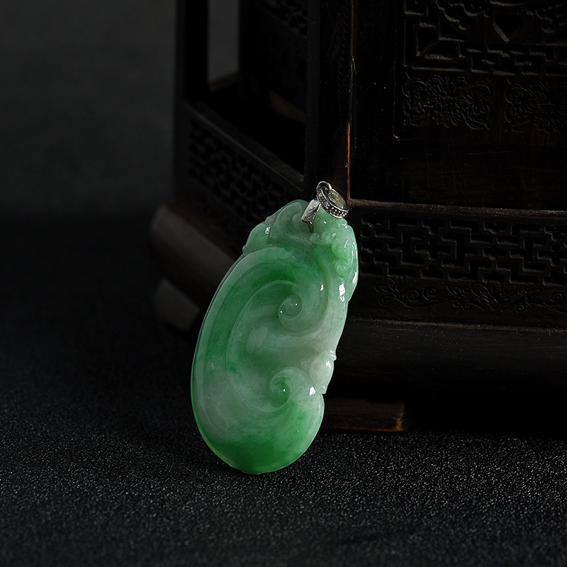 翡翠如意吊坠-红掌柜
