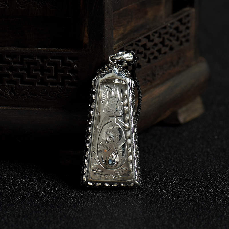 翡翠方牌吊坠-红掌柜