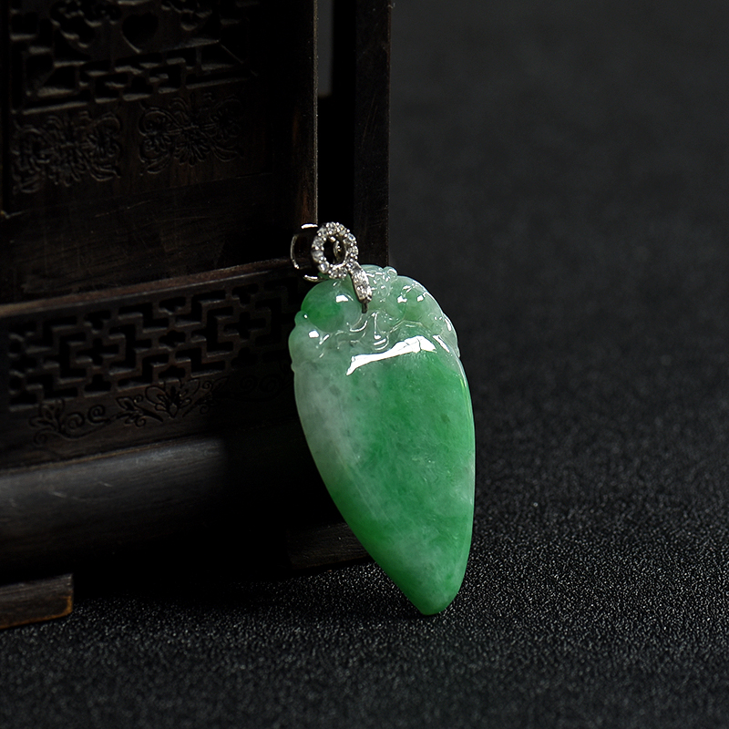 飘翠翡翠福瓜吊坠-红掌柜