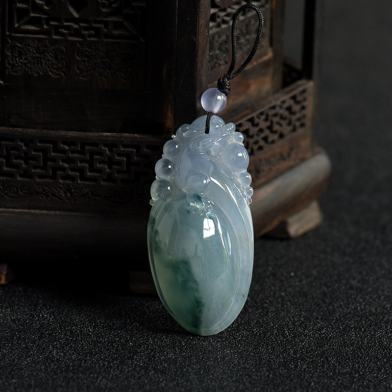 糯冰种飘花翡翠吊坠-红掌柜