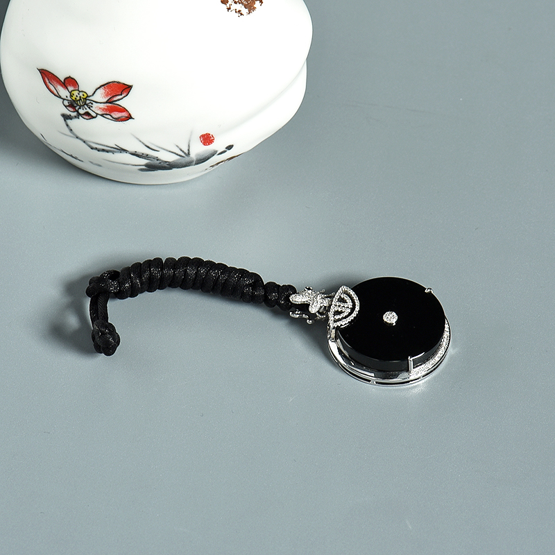 18K金镶钻糯种墨翠吊坠-红掌柜