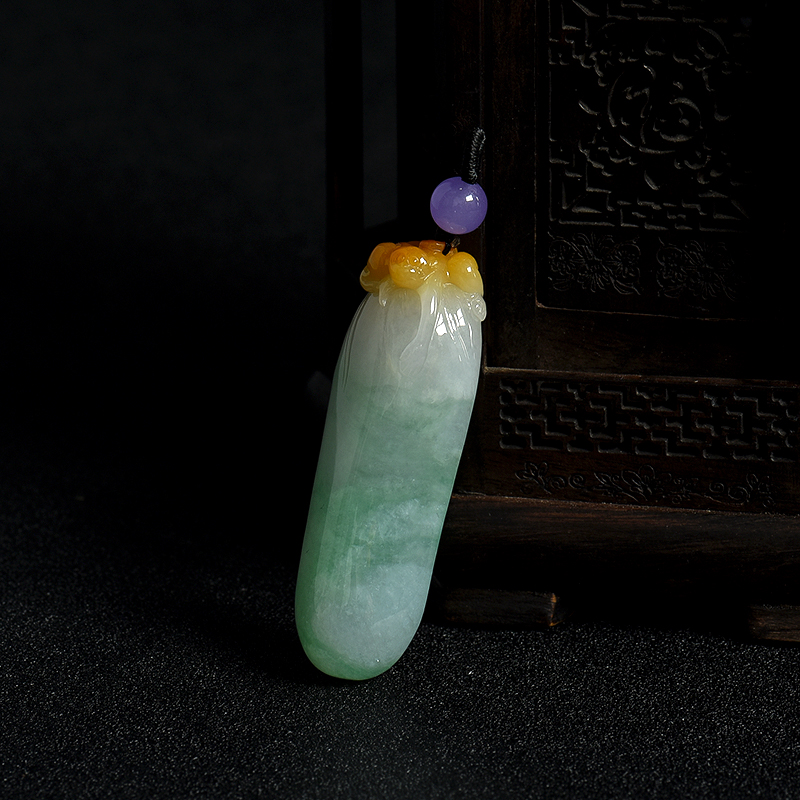 缅甸糯种俏色翡翠灵猴献桃吊坠-红掌柜