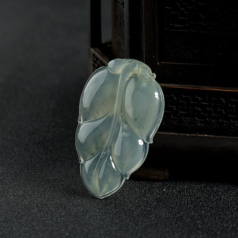 缅甸糯冰种飘花翡翠金枝玉叶吊坠-红掌柜