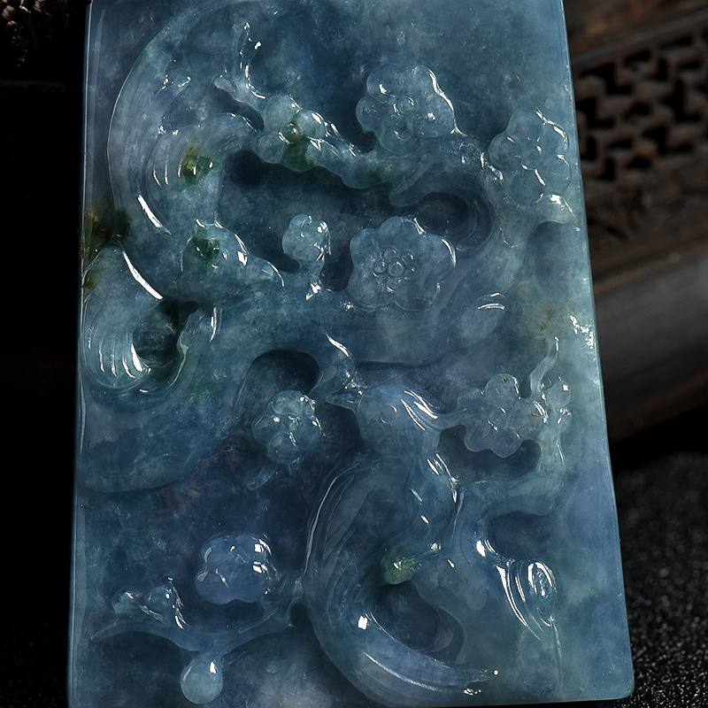 缅甸天然糯种俏色翡翠吊坠-红掌柜