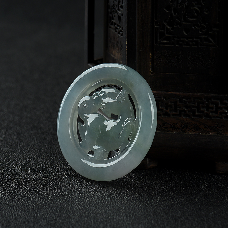 缅甸糯冰种灰绿翡翠麒麟吊坠-红掌柜