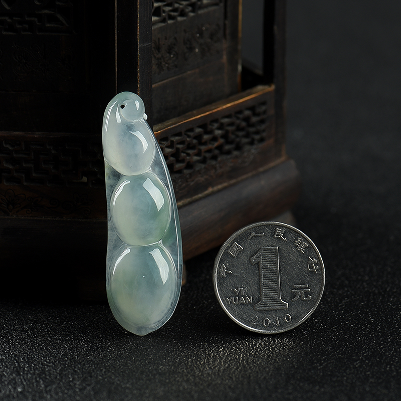 糯冰种翡翠连中三元吊坠-红掌柜