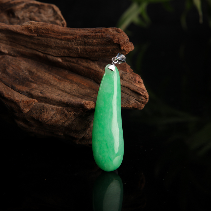 豆种飘翠翡翠福瓜吊坠-红掌柜