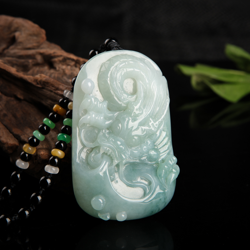 糯种飘花翡翠辰龙吊坠-红掌柜