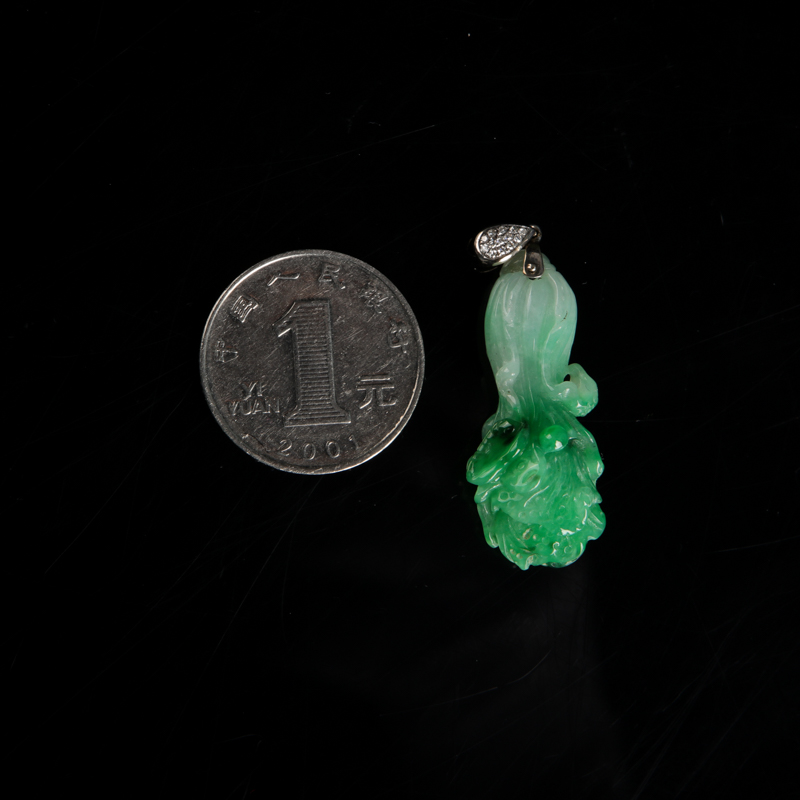 糯种飘花翡翠吊坠-红掌柜
