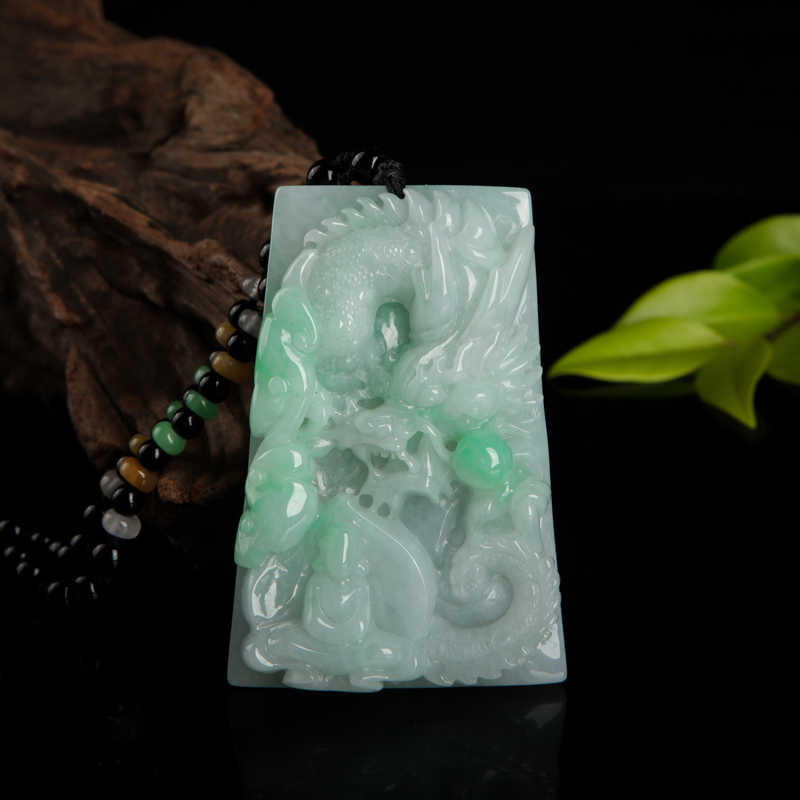 糯种飘翠翡翠望子成龙吊坠-红掌柜