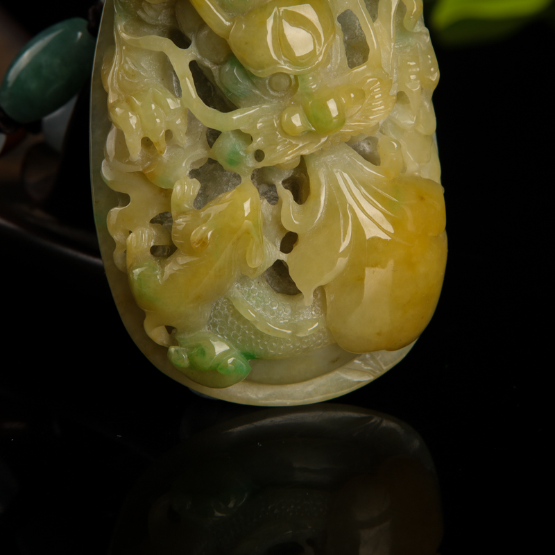 缅甸糯种翡翠辰龙吊坠-红掌柜