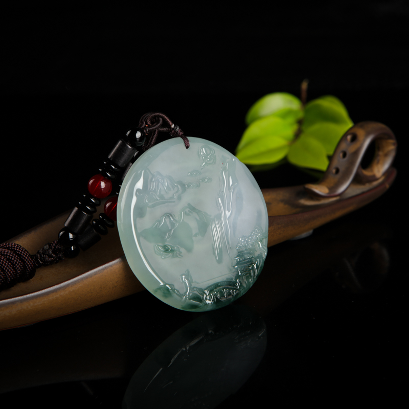 糯冰种翡翠吊坠-红掌柜