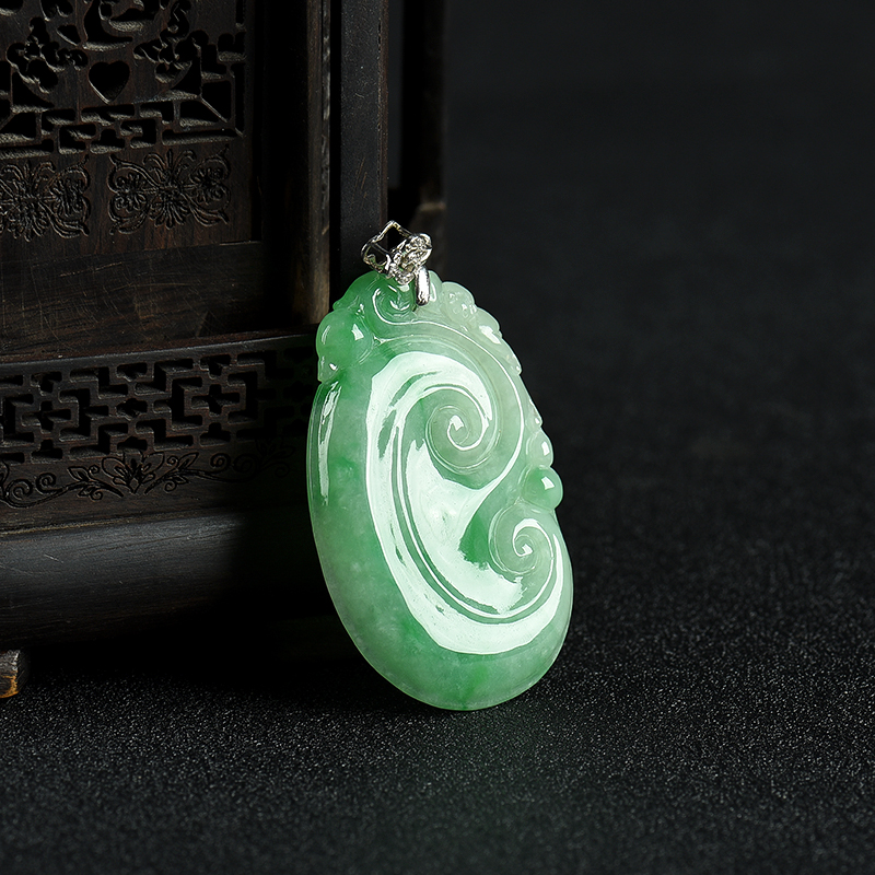 糯种翡翠如意吊坠-红掌柜