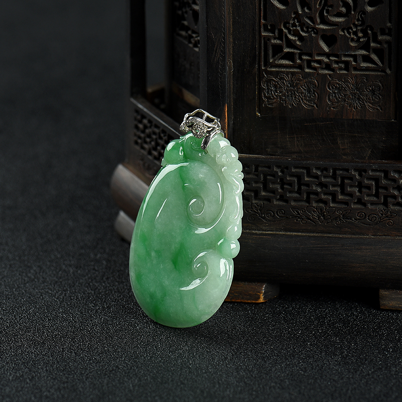 翡翠如意吊坠-红掌柜