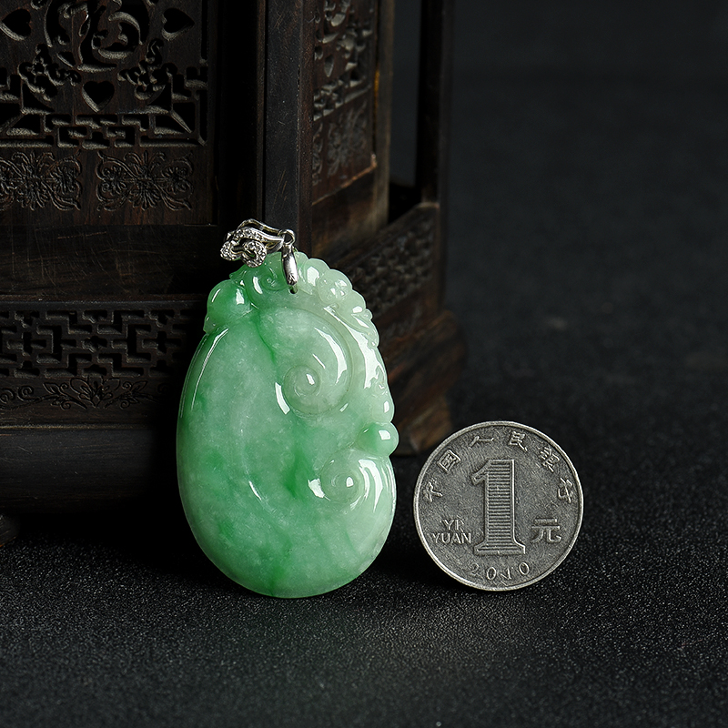 翡翠吊坠-红掌柜