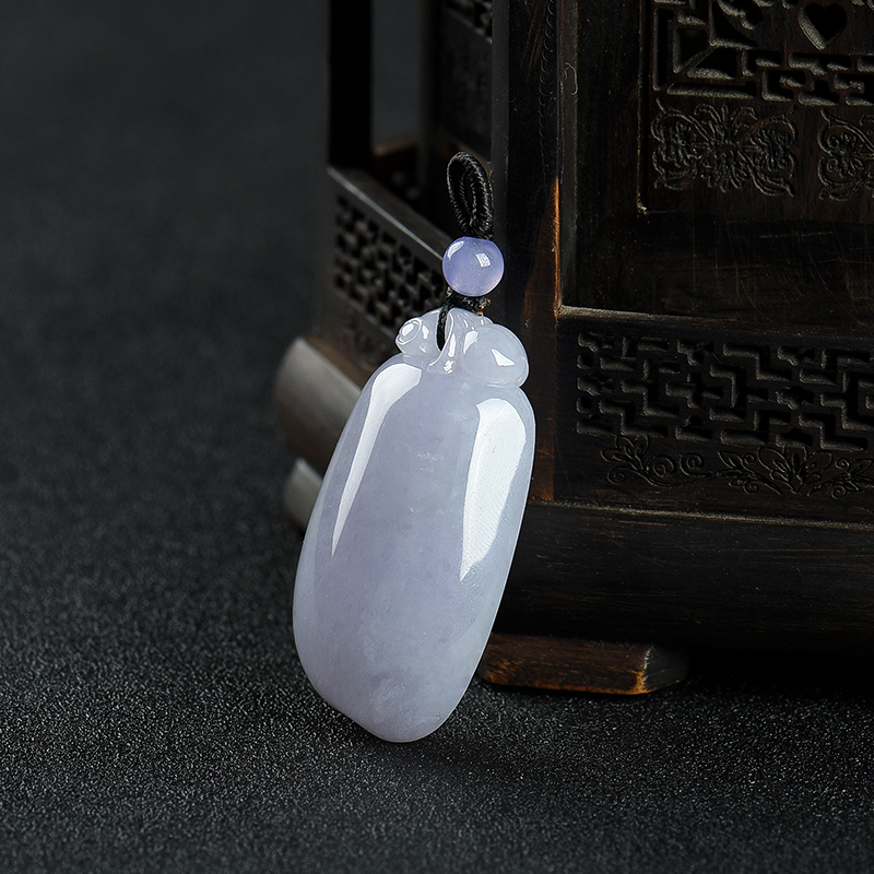 翡翠福瓜吊坠-红掌柜