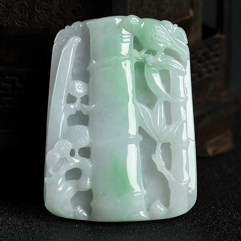 天然豆种翡翠节节高升吊坠-红掌柜